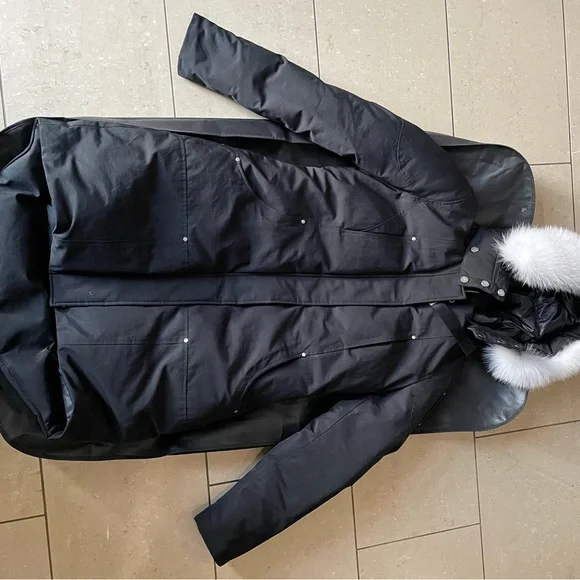 Moose knuckle cloud 9 winter jacket - Picture 7 of 8